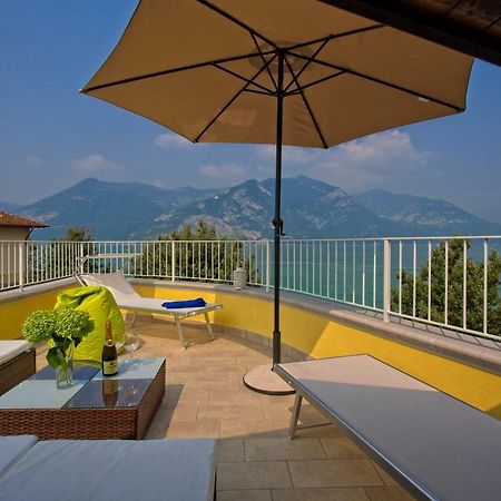 Casa Vacanze Marconi 22 Marone Luaran gambar
