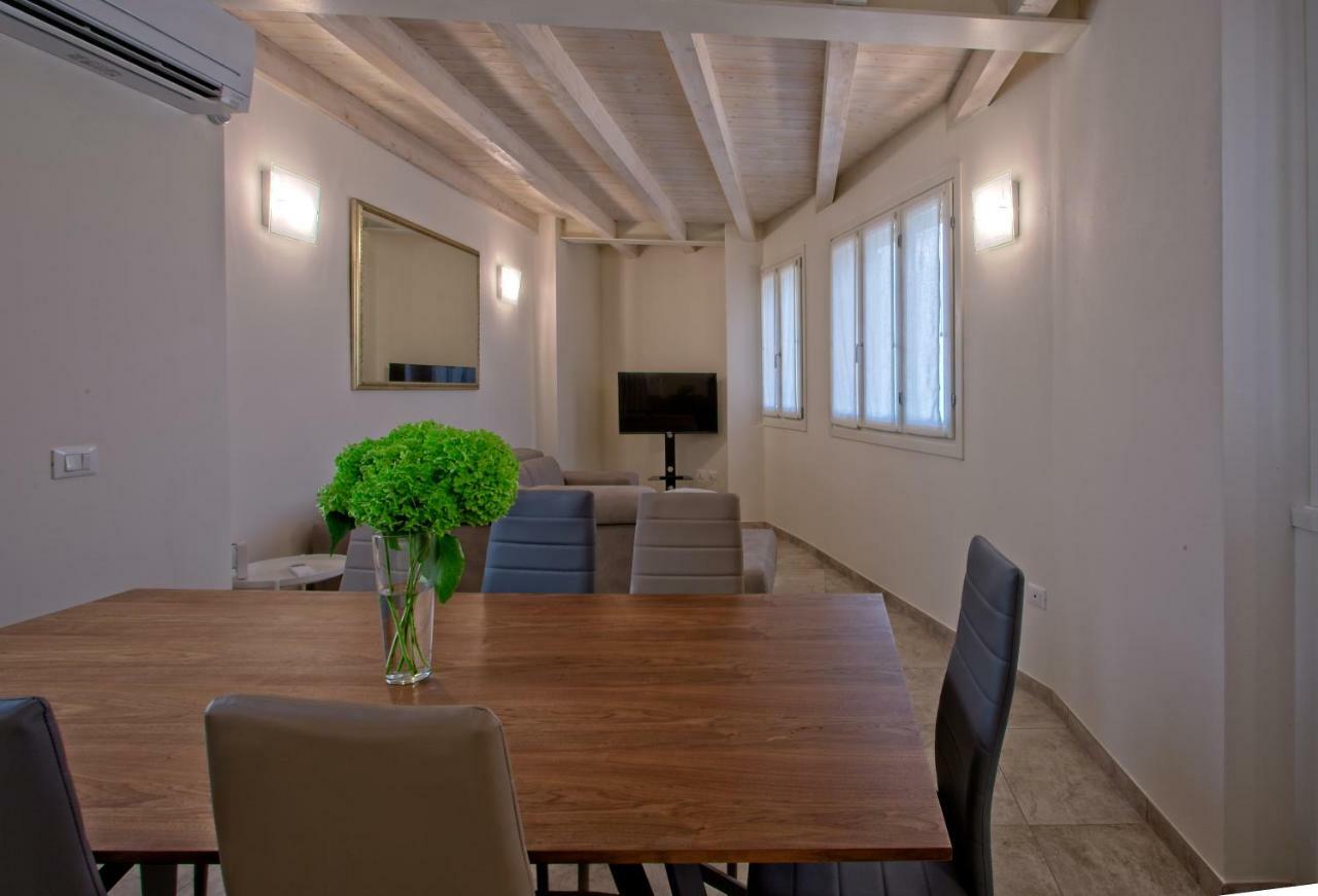 Casa Vacanze Marconi 22 Marone Luaran gambar
