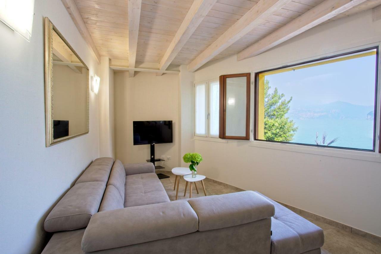 Casa Vacanze Marconi 22 Marone Luaran gambar
