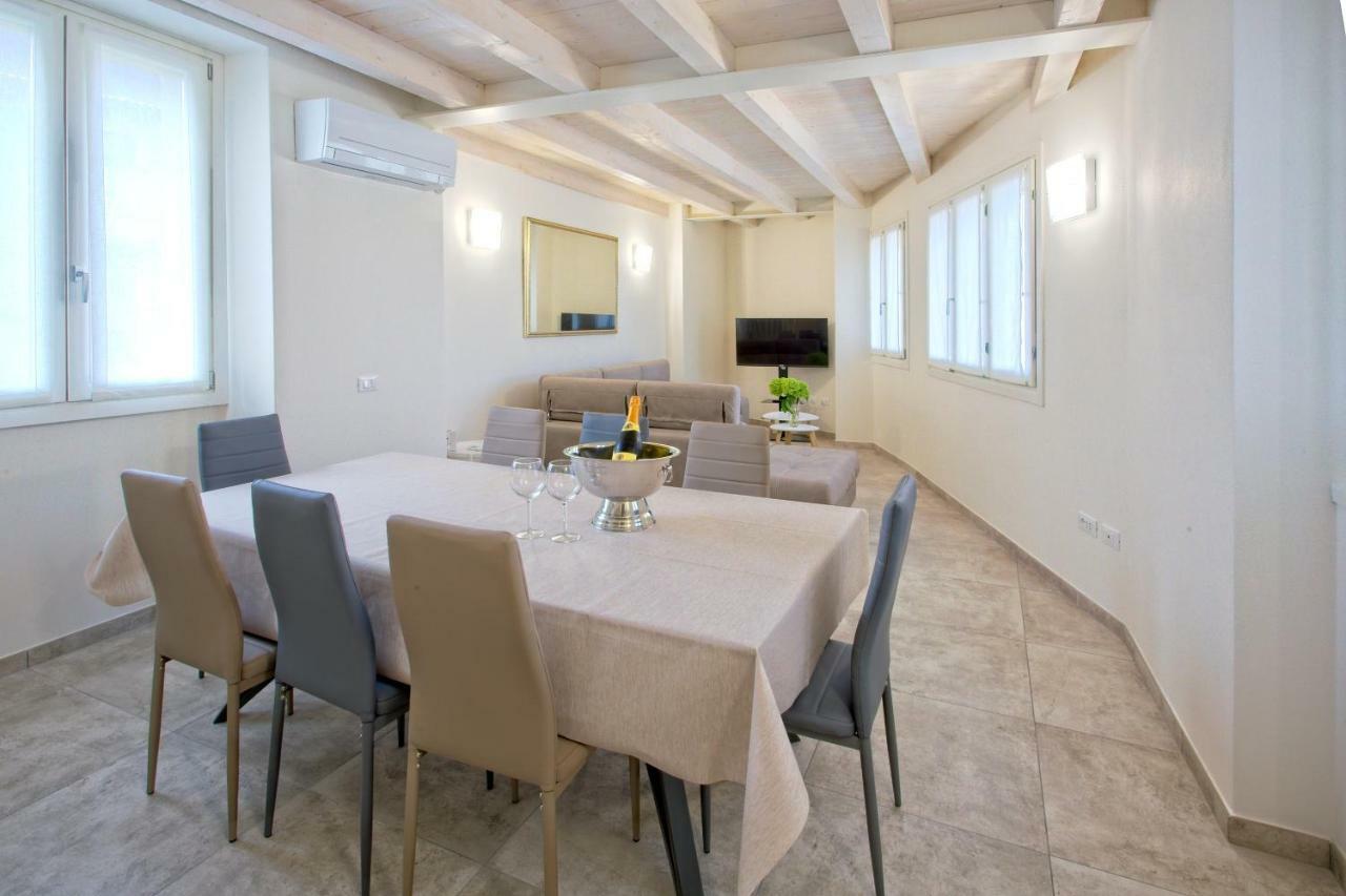 Casa Vacanze Marconi 22 Marone Luaran gambar