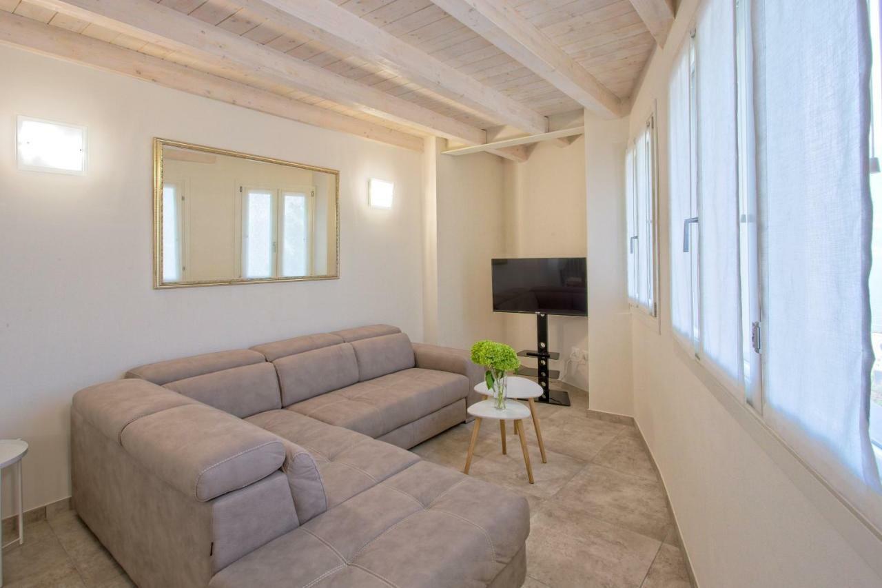 Casa Vacanze Marconi 22 Marone Luaran gambar
